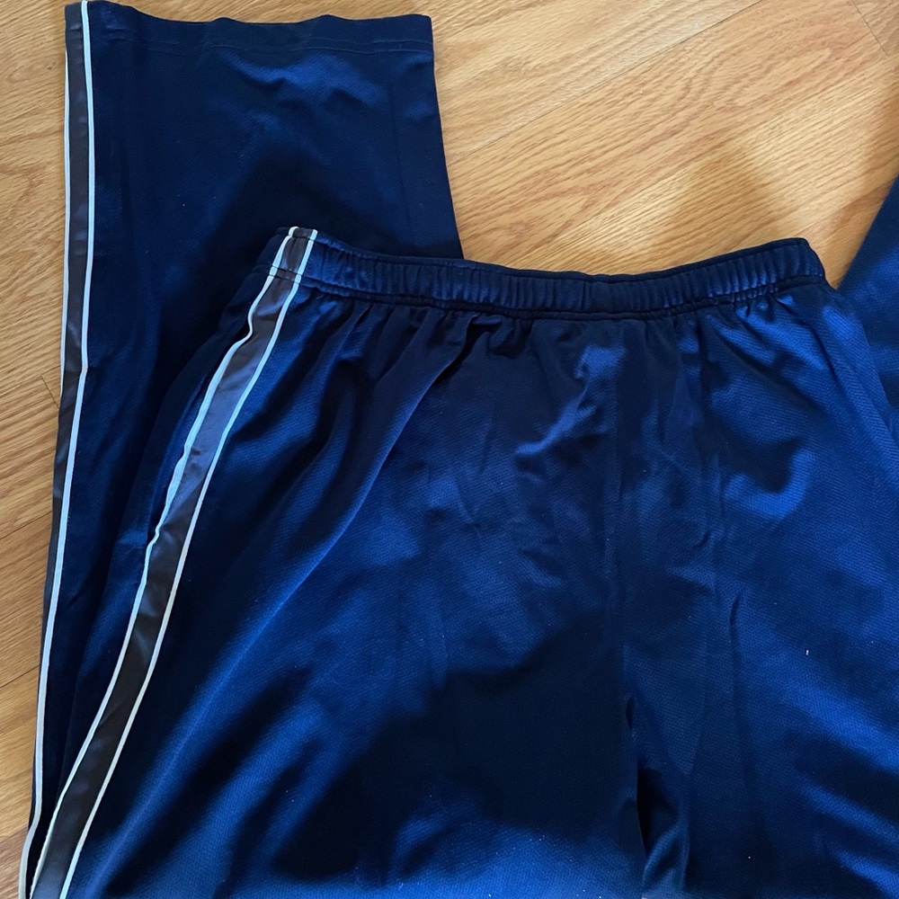 TEK Gear athletic pants Blue w gray and white stripe XL EUC